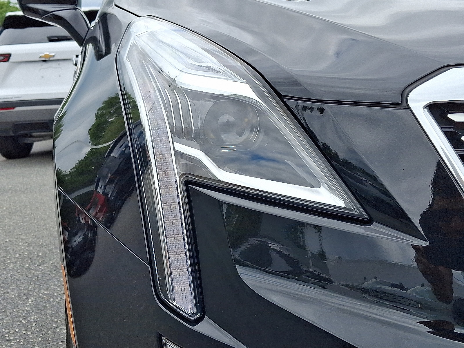 Certified 2023 Cadillac XT5 Premium Luxury AWD/4WD image 10