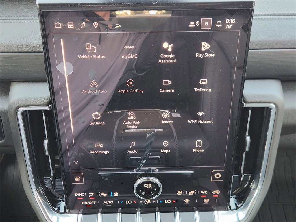 New 2026 GMC Yukon Denali w/ Sun & Power Step Package image 11