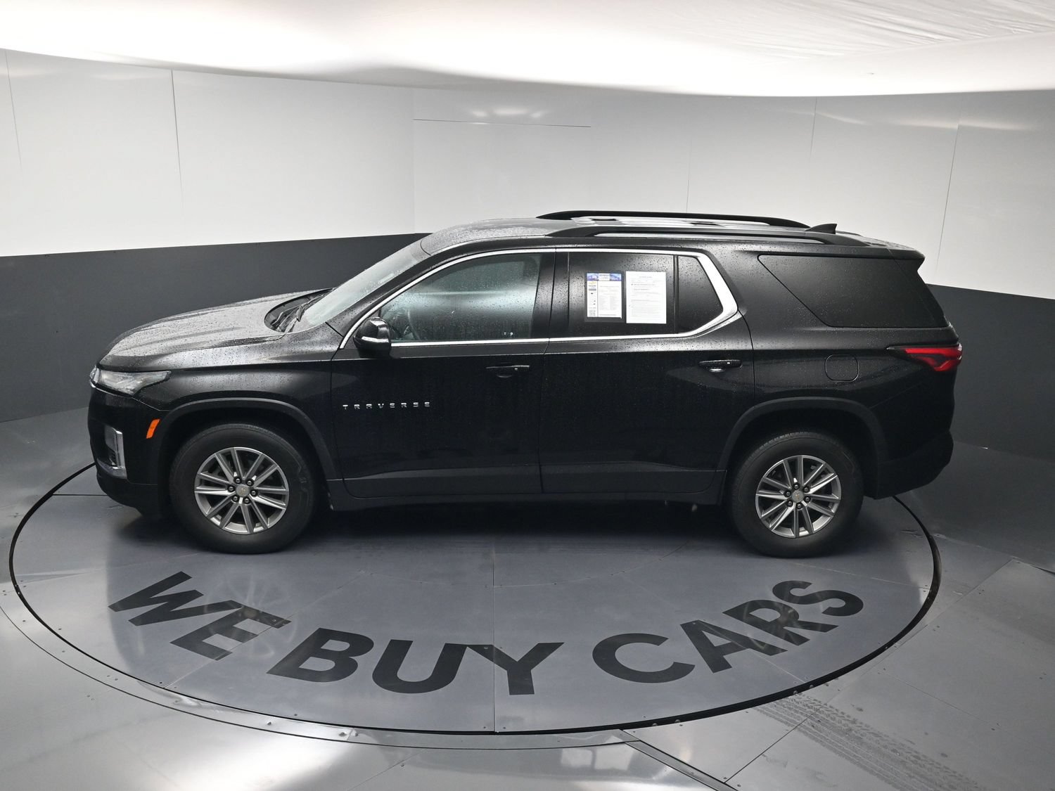 Used 2023 Chevrolet Traverse LT AWD/4WD image 29