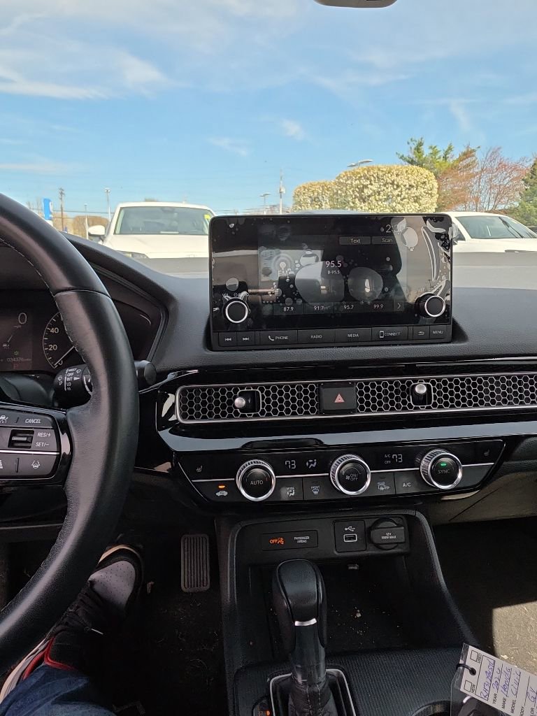 Used 2024 Honda Civic EX image 19