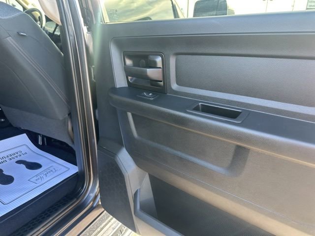 Used 2020 RAM 3500 Tradesman AWD/4WD image 17