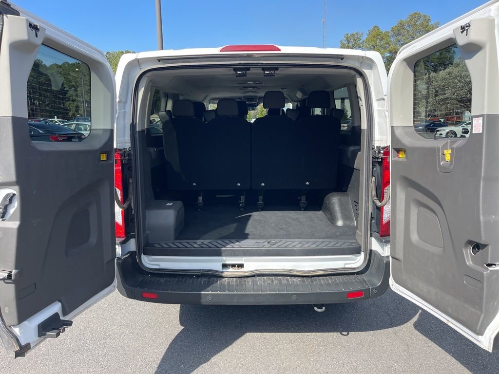 Used 2024 Ford Transit 350 XLT RWD image 22