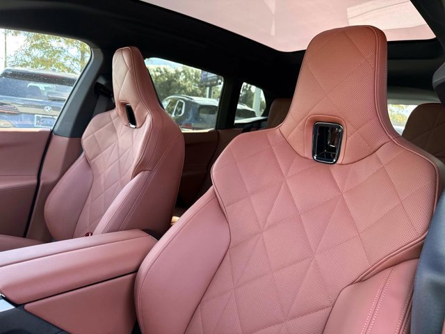 New 2026 BMW iX xDrive45 w/ M Sport Package image 22