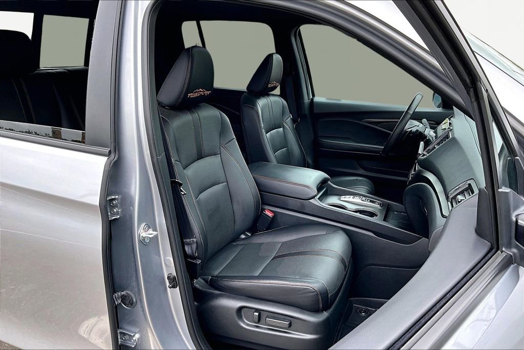 Used 2024 Honda Ridgeline TrailSport image 7