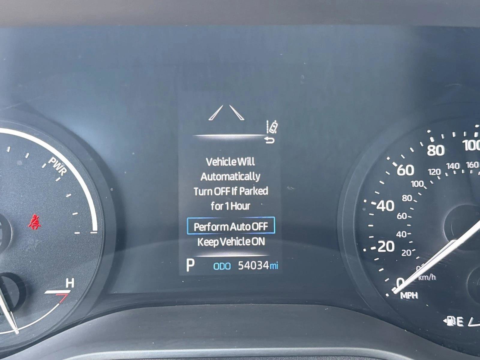 Used 2024 Toyota Sienna XLE FWD image 17