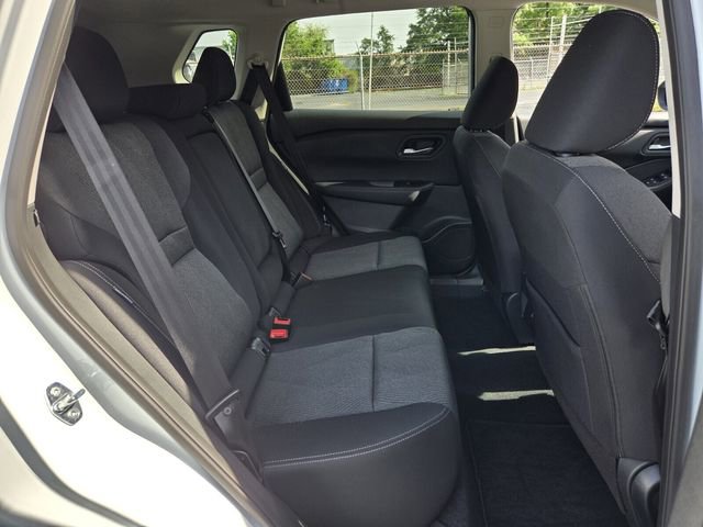 Used 2026 Nissan Rogue SV w/ Cold Weather Package FWD image 14