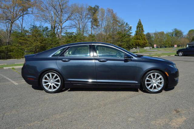 Used 2014 Lincoln MKZ AWD w/ Equipment Group 102A Reserve image 5