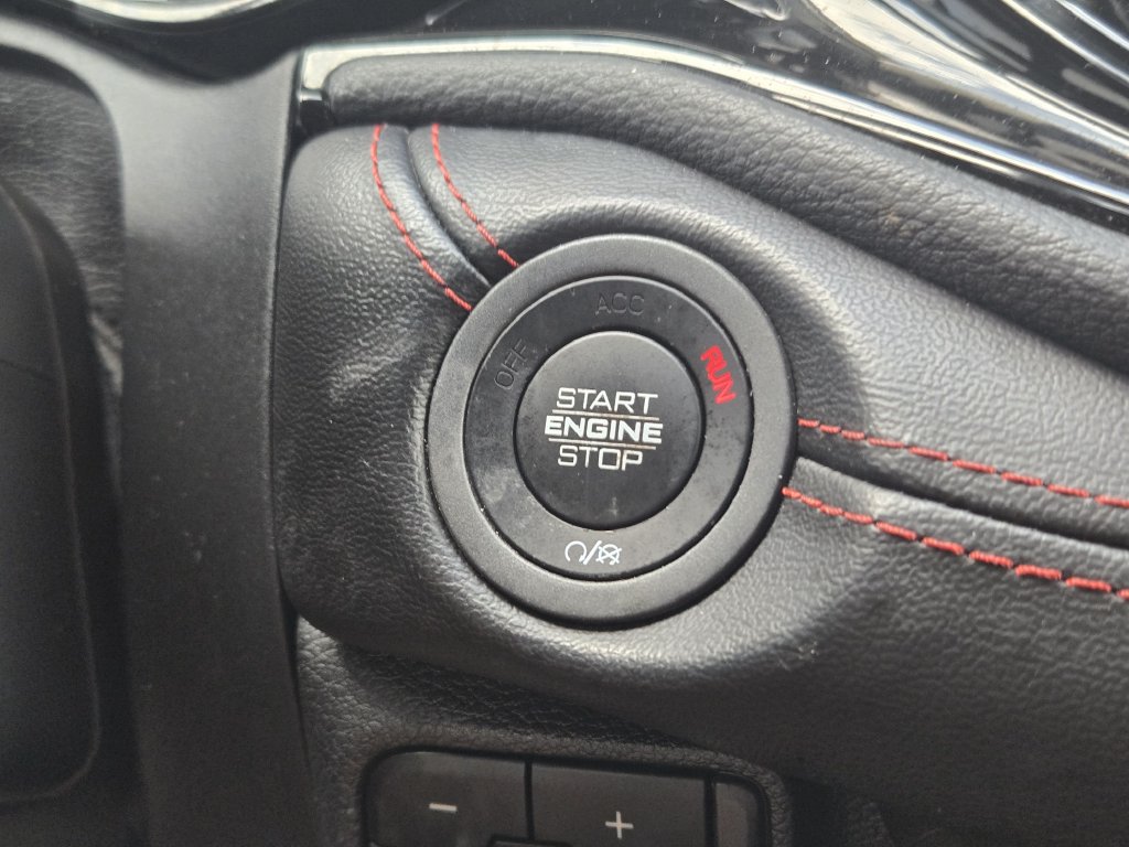 Used 2024 Dodge Durango GT RWD image 26