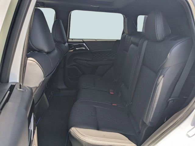 New 2025 Mitsubishi Outlander SEL Black Edition image 15
