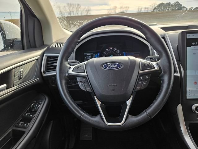 Used 2024 Ford Edge SEL image 14