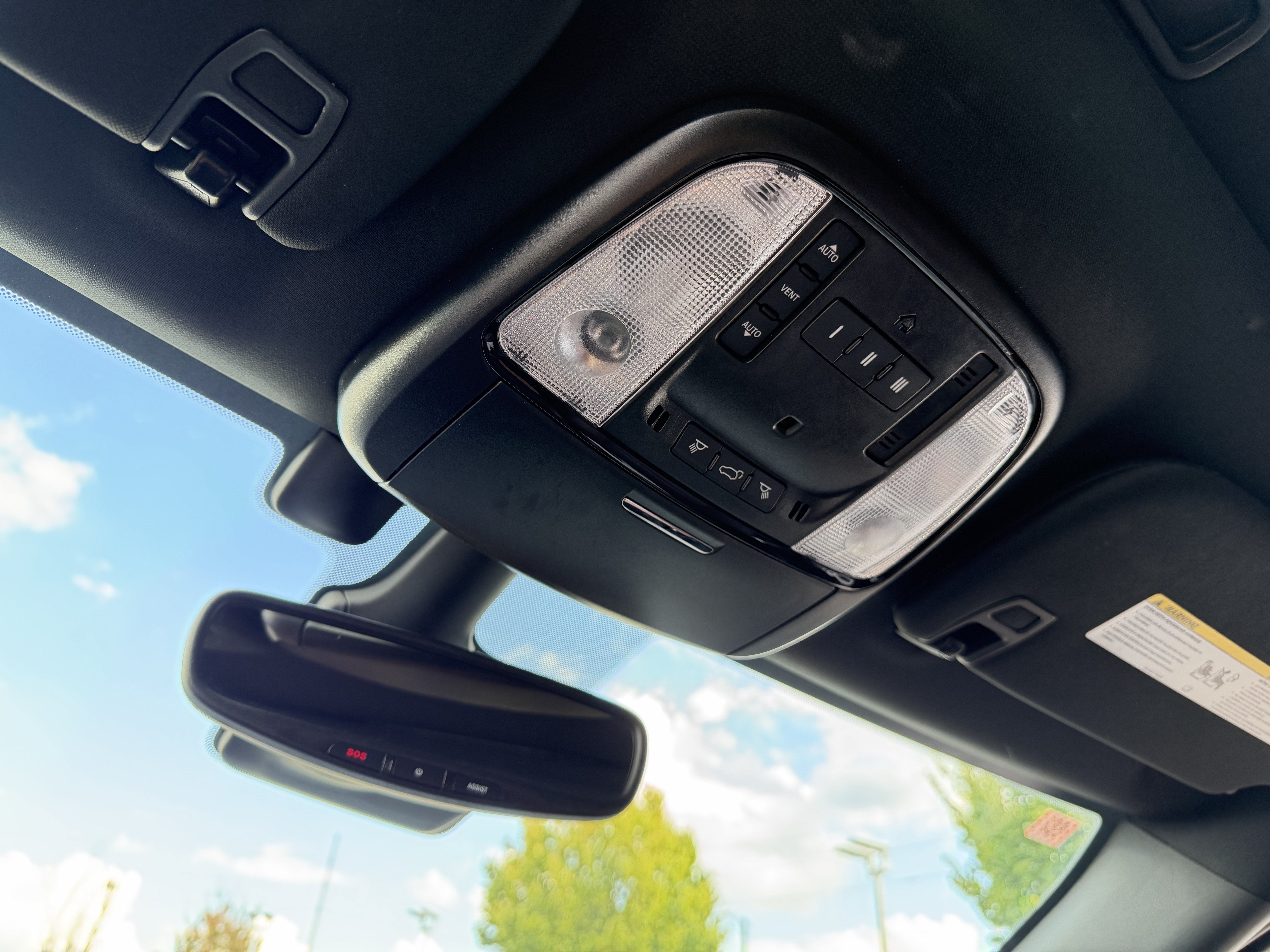 Used 2025 Dodge Durango GT AWD/4WD image 30
