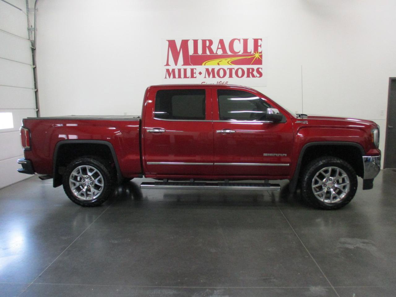 Used 2018 GMC Sierra 1500 SLT AWD/4WD image 6