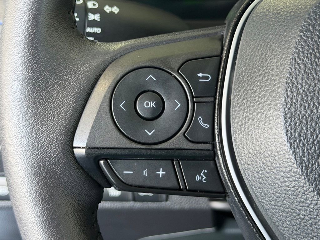 Used 2024 Toyota RAV4 XSE w/ Advanced Technology Package AWD/4WD image 25