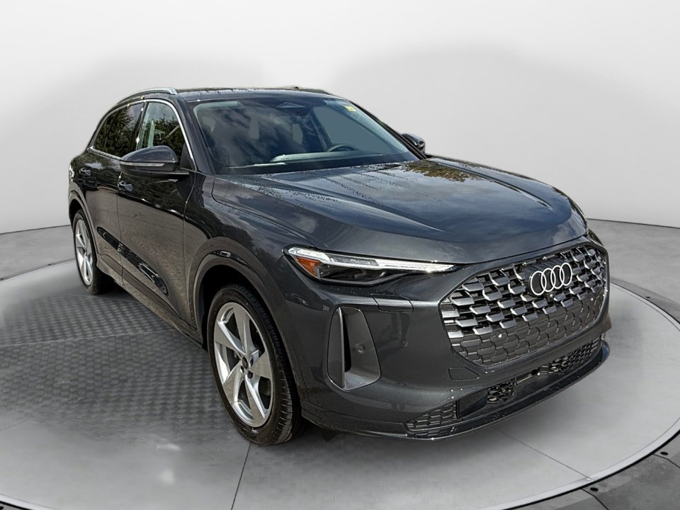 New 2025 Audi Q5 Prestige