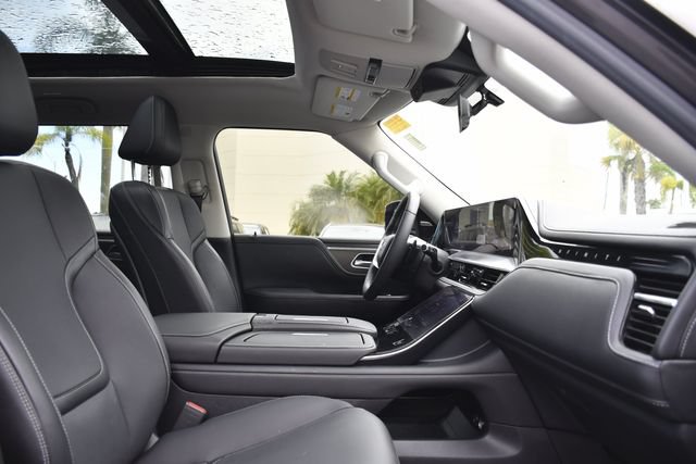 Used 2025 INFINITI QX80 Pure RWD image 28