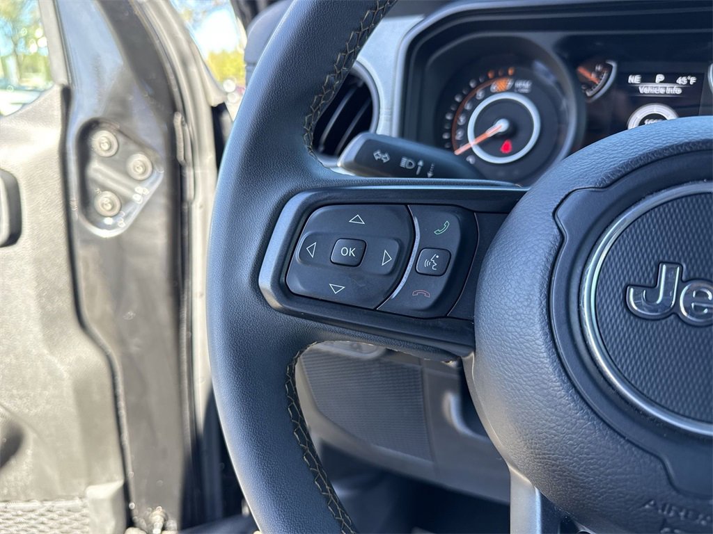 Used 2024 Jeep Wrangler Sport S image 15