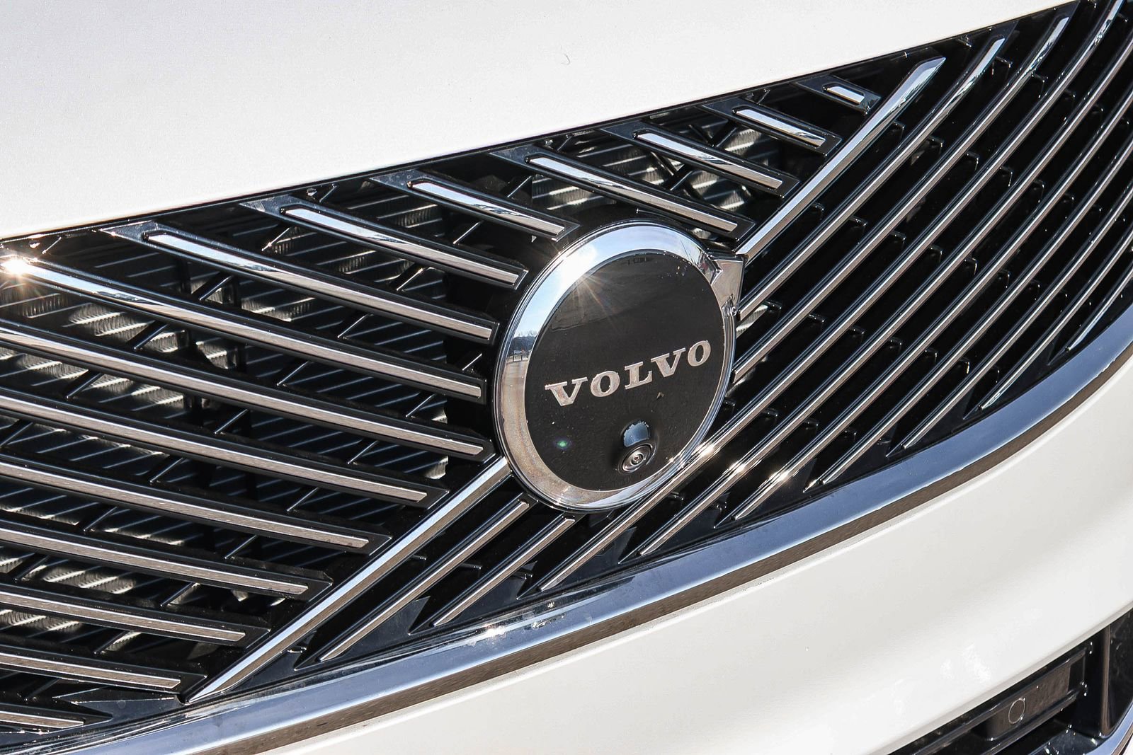 New 2026 Volvo XC90 B6 Ultra w/ Protection Package image 16