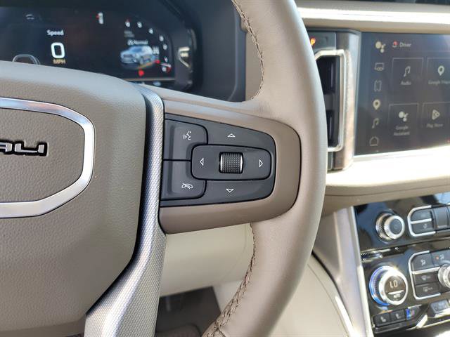 Used 2024 GMC Yukon Denali w/ Advanced Technology Package AWD/4WD image 47