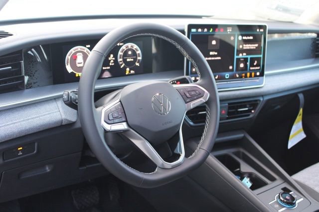 New 2026 Volkswagen Tiguan S FWD image 10