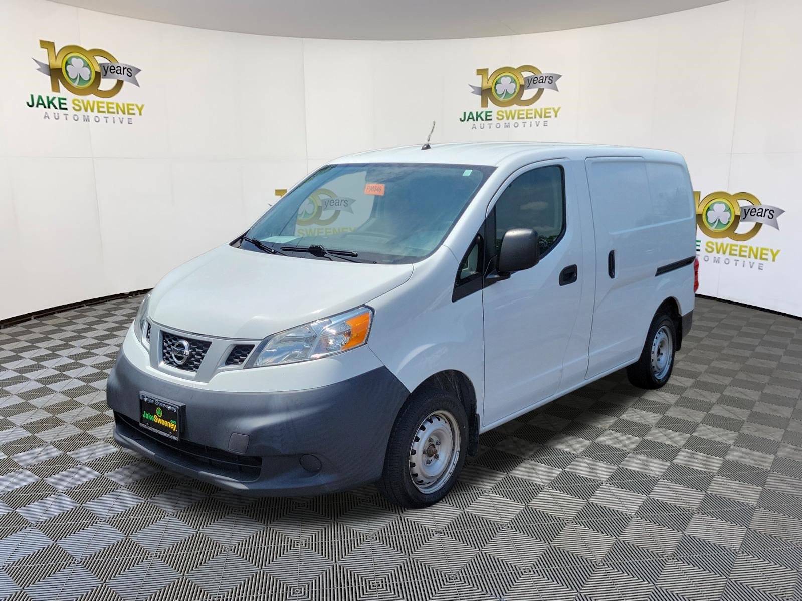 Used 2015 Nissan NV200 S w/ Back Door Glass Package FWD image 3
