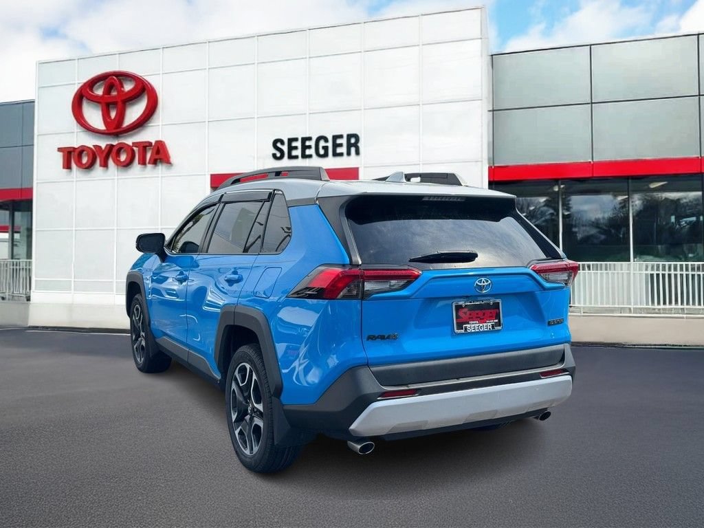 Used 2019 Toyota RAV4 Adventure w/ Cold Weather Package AWD/4WD image 9