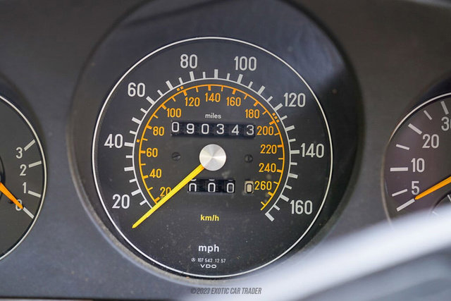 Used 1989 Mercedes-Benz 560 SL image 28