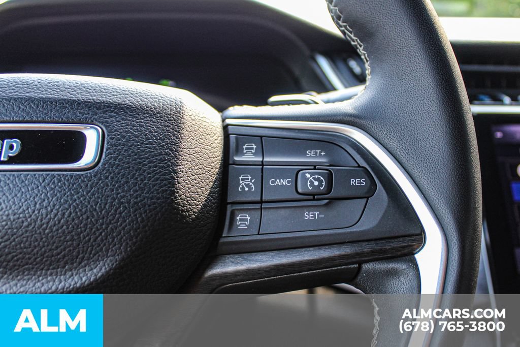 Used 2024 Jeep Grand Cherokee Limited 4xe AWD/4WD image 25