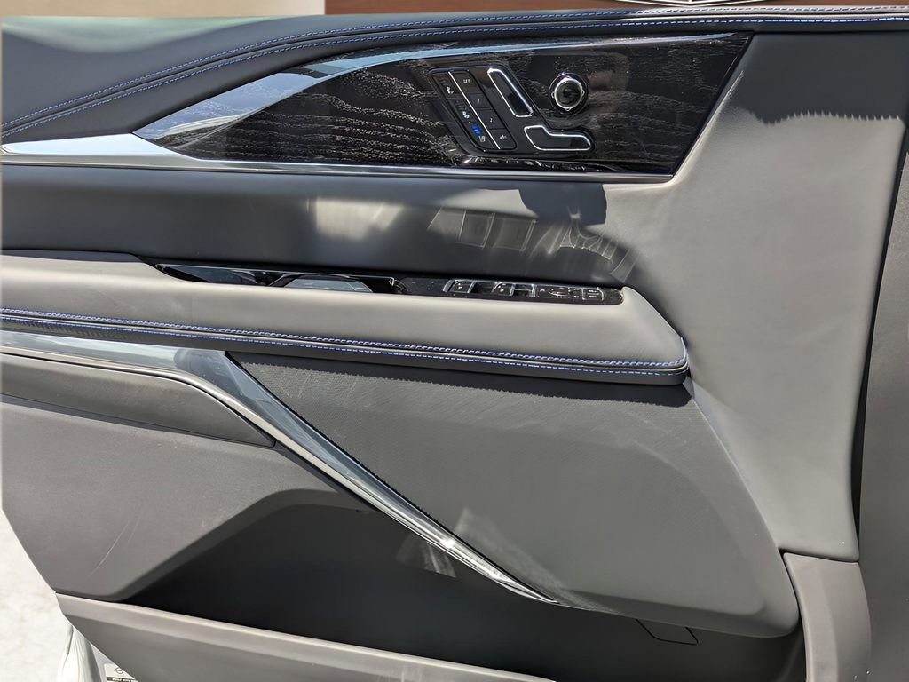 New 2026 Cadillac Escalade IQ Sport 1 w/ LPO, Floor Liner Package image 12