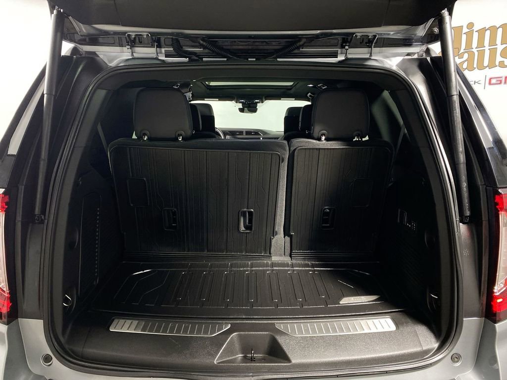 Certified 2024 GMC Yukon Denali w/ Advanced Technology Package image 24