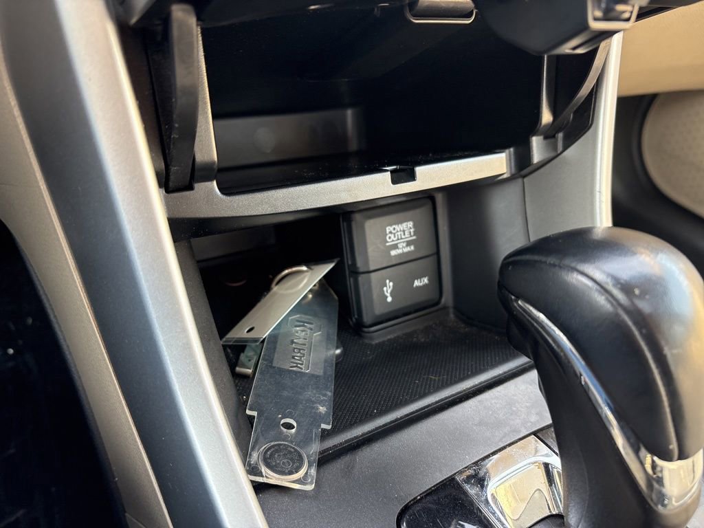 Used 2015 Honda Accord EX-L image 24