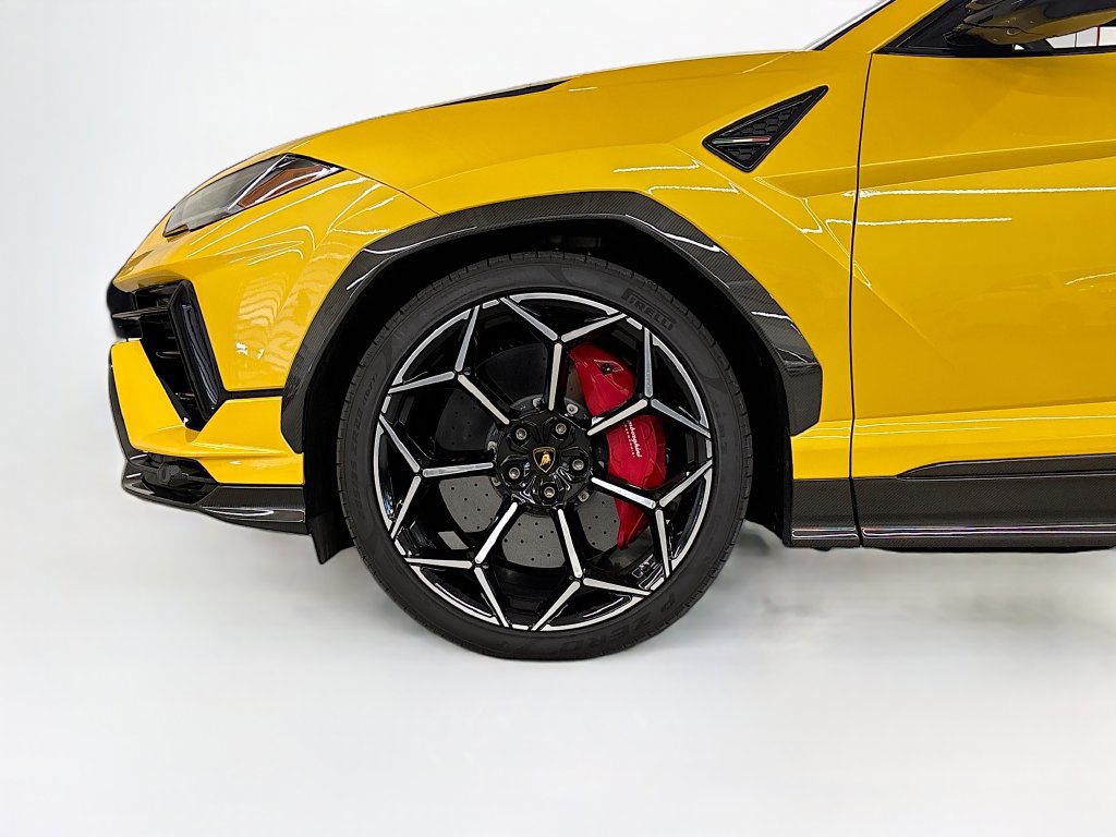 Used 2024 Lamborghini Urus Performante AWD/4WD image 33