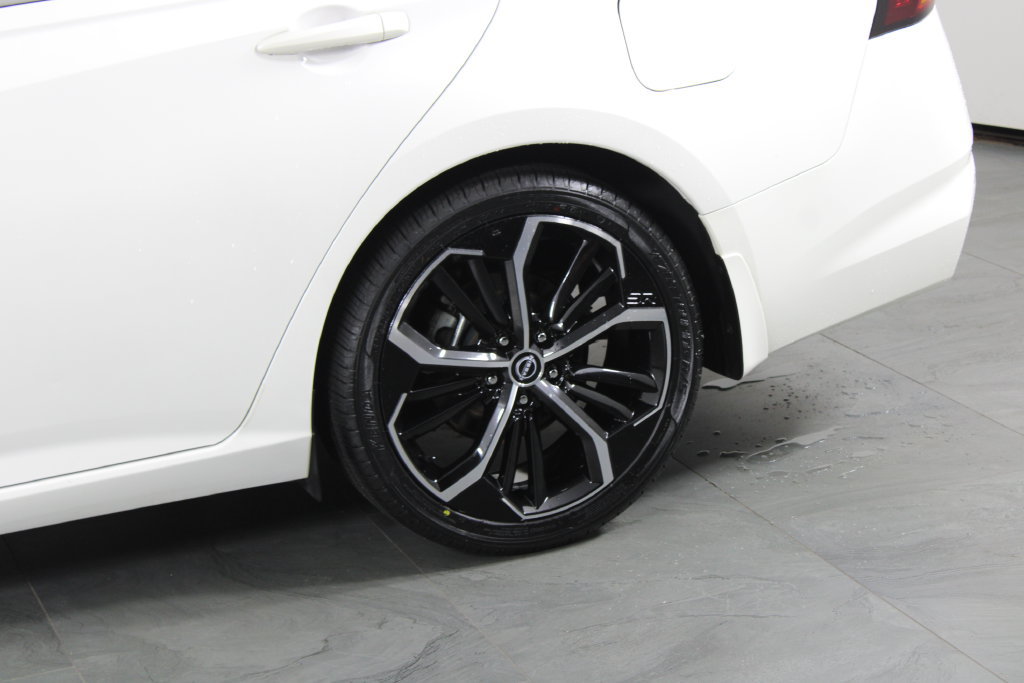 Certified 2023 Nissan Altima 2.5 SR FWD image 15