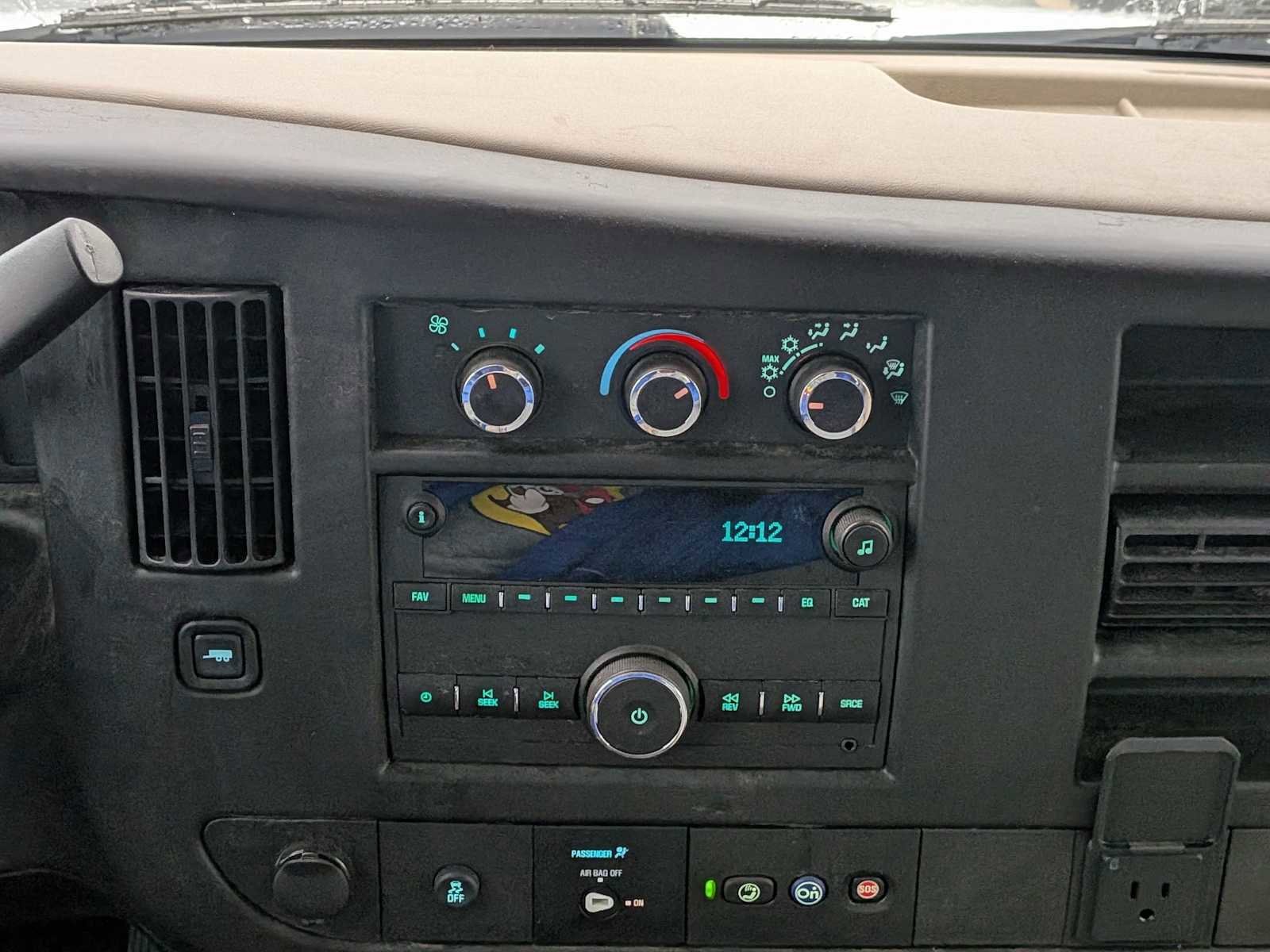 New 2024 Chevrolet Express 3500 w/ Power Convenience Package image 18