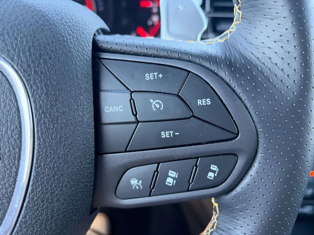 Used 2024 Dodge Durango SRT AWD/4WD image 30