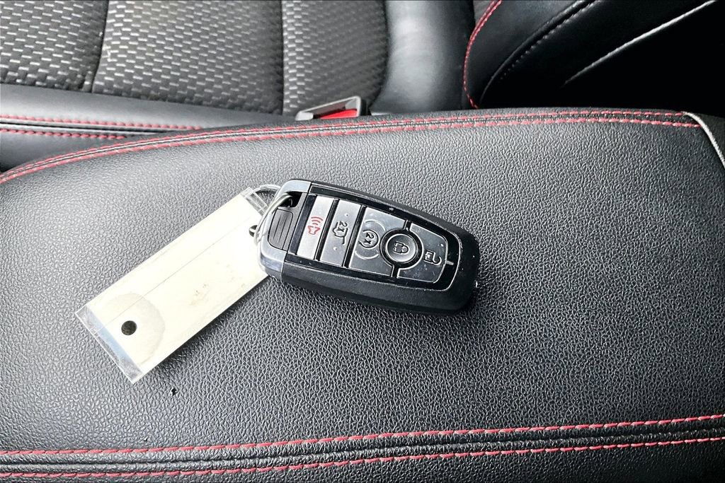 Used 2024 Ford Escape ST-Line Select image 32