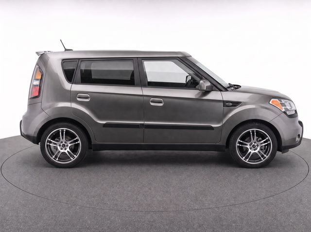 Used 2010 Kia Soul Sport FWD image 8