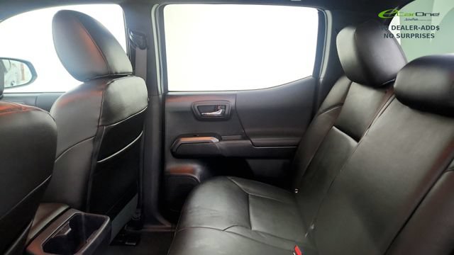 Used 2022 Toyota Tacoma TRD Sport w/ Technology Package AWD/4WD image 35