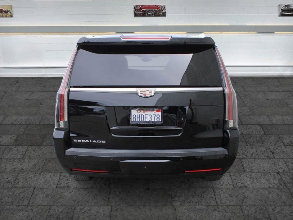Used 2019 Cadillac Escalade ESV 2WD image 6