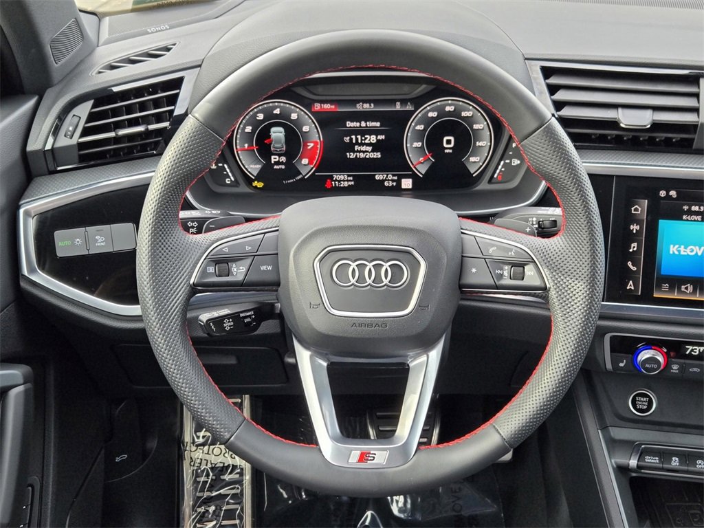 Used 2025 Audi Q3 2.0T Premium Plus w/ Premium Plus Package image 14