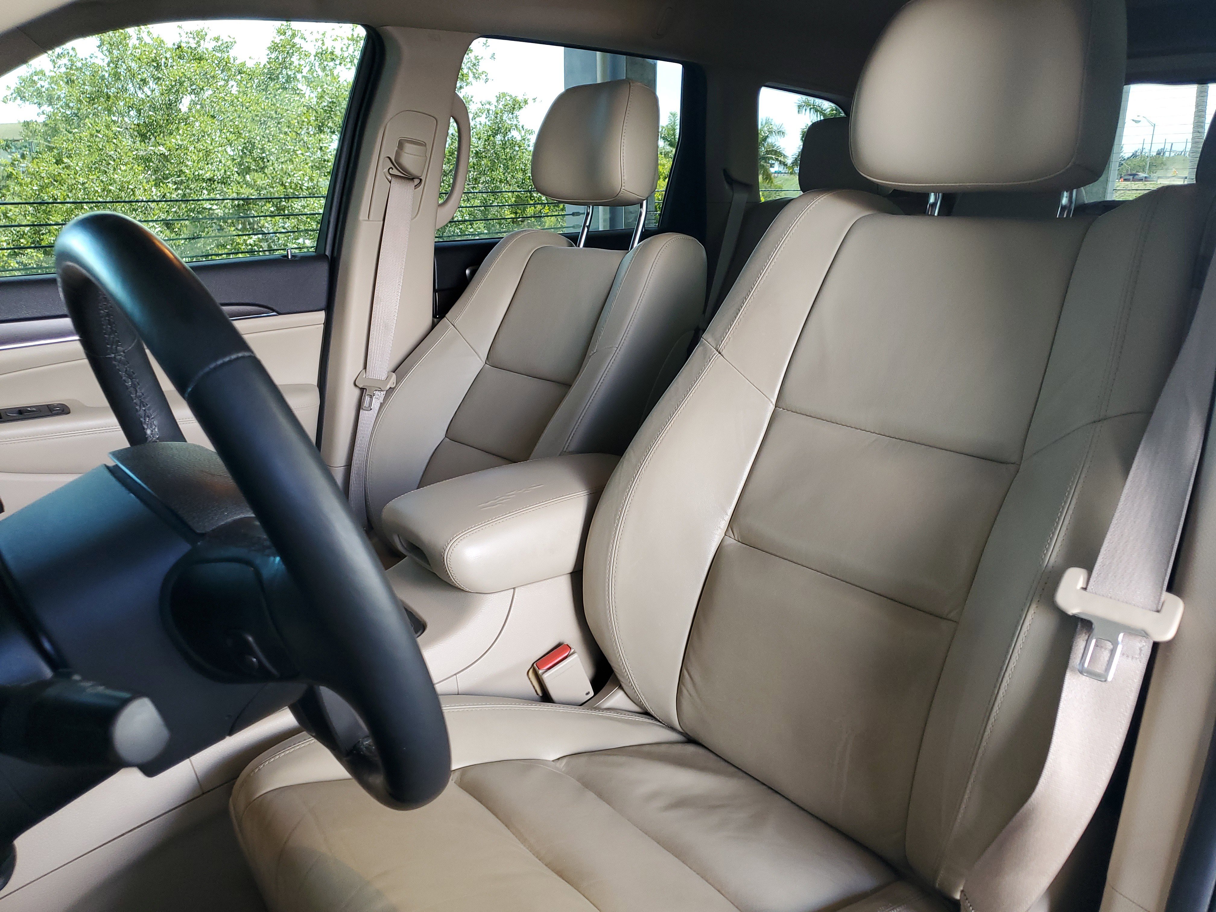 Used 2018 Jeep Grand Cherokee Limited RWD image 18
