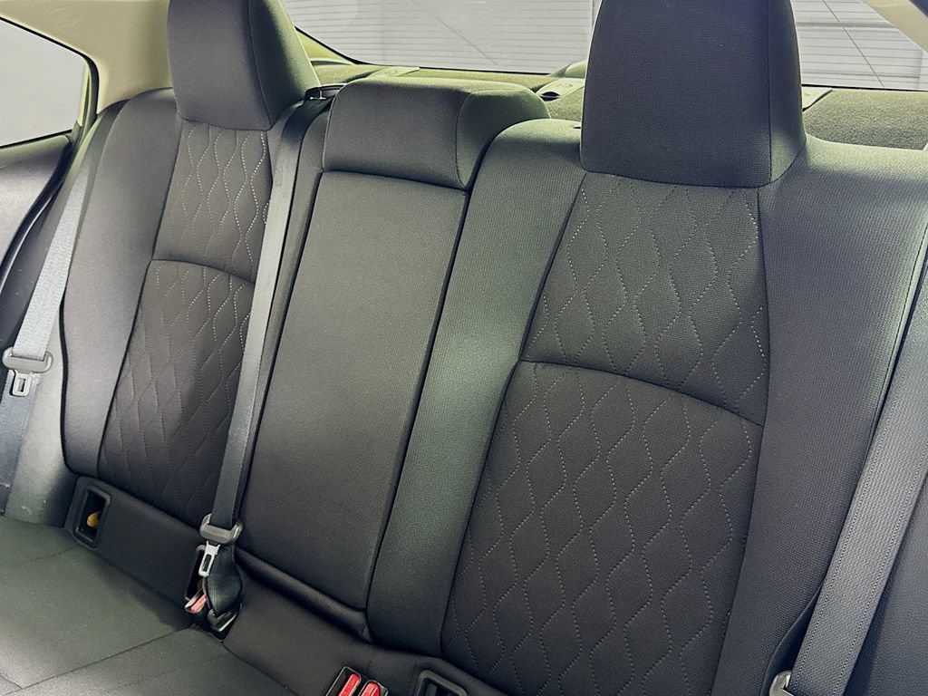 Used 2020 Toyota Corolla LE FWD image 8