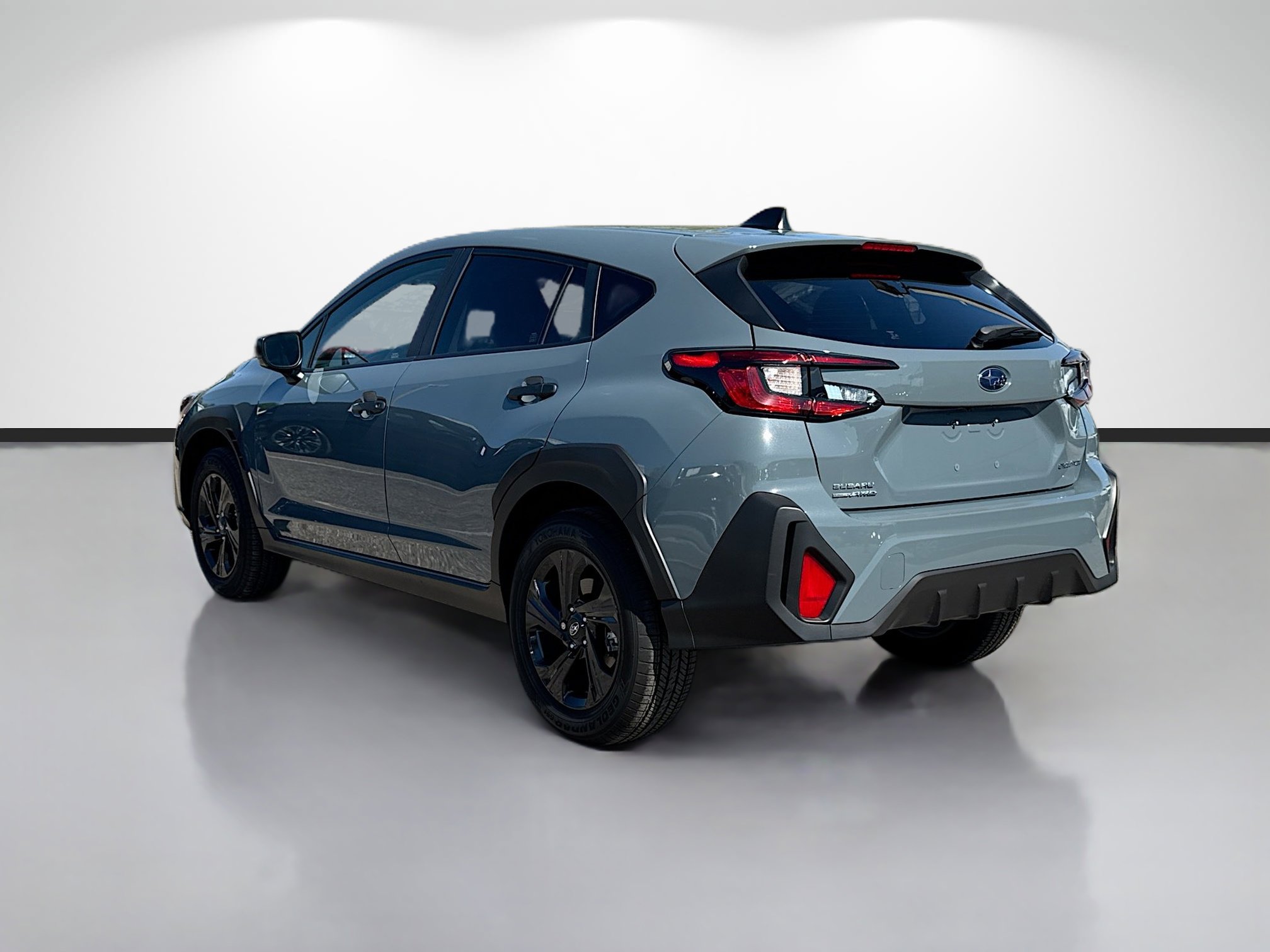 Certified 2025 Subaru Crosstrek 2.0i image 5