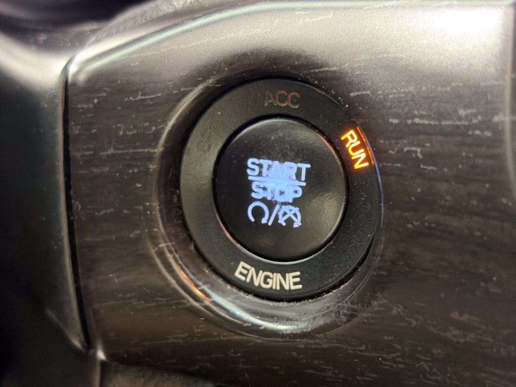 Used 2015 Jeep Grand Cherokee Altitude AWD/4WD image 22