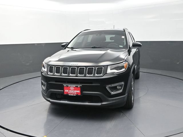 Used 2018 Jeep Compass Limited w/ Navigation Group AWD/4WD image 2