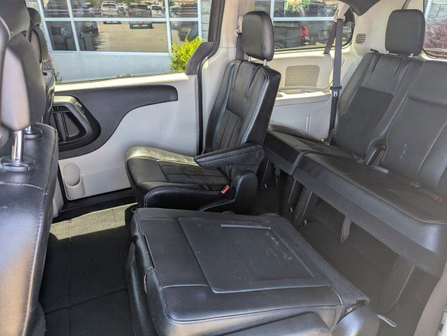 Used 2019 Dodge Grand Caravan SXT FWD image 25