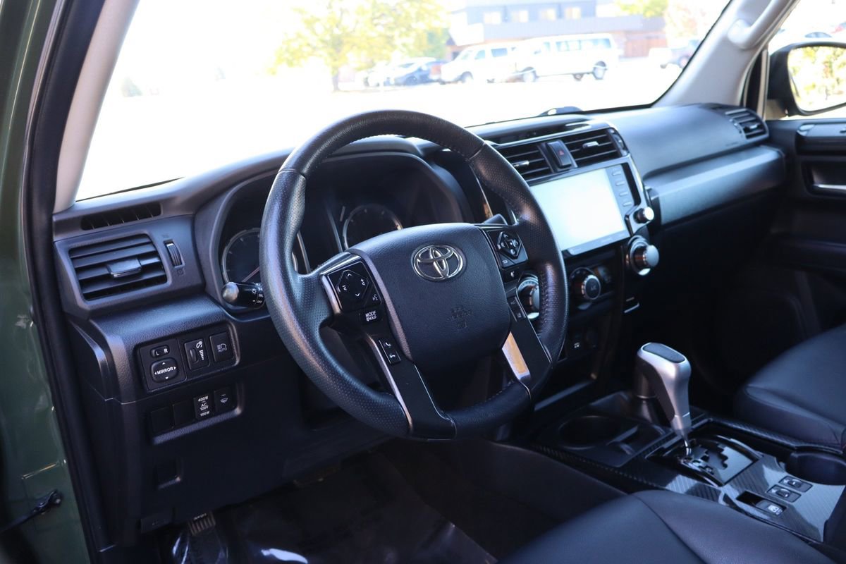 Used 2022 Toyota 4Runner TRD Off-Road Premium image 15