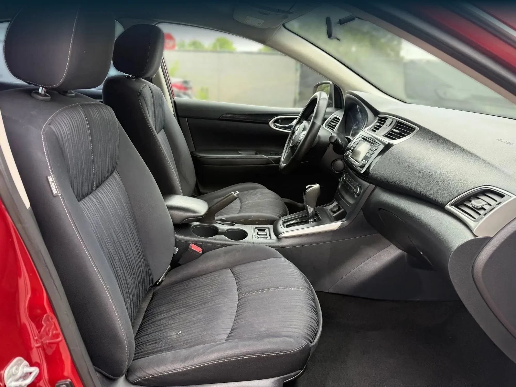 Used 2016 Nissan Sentra SV w/ All Weather Package FWD image 18