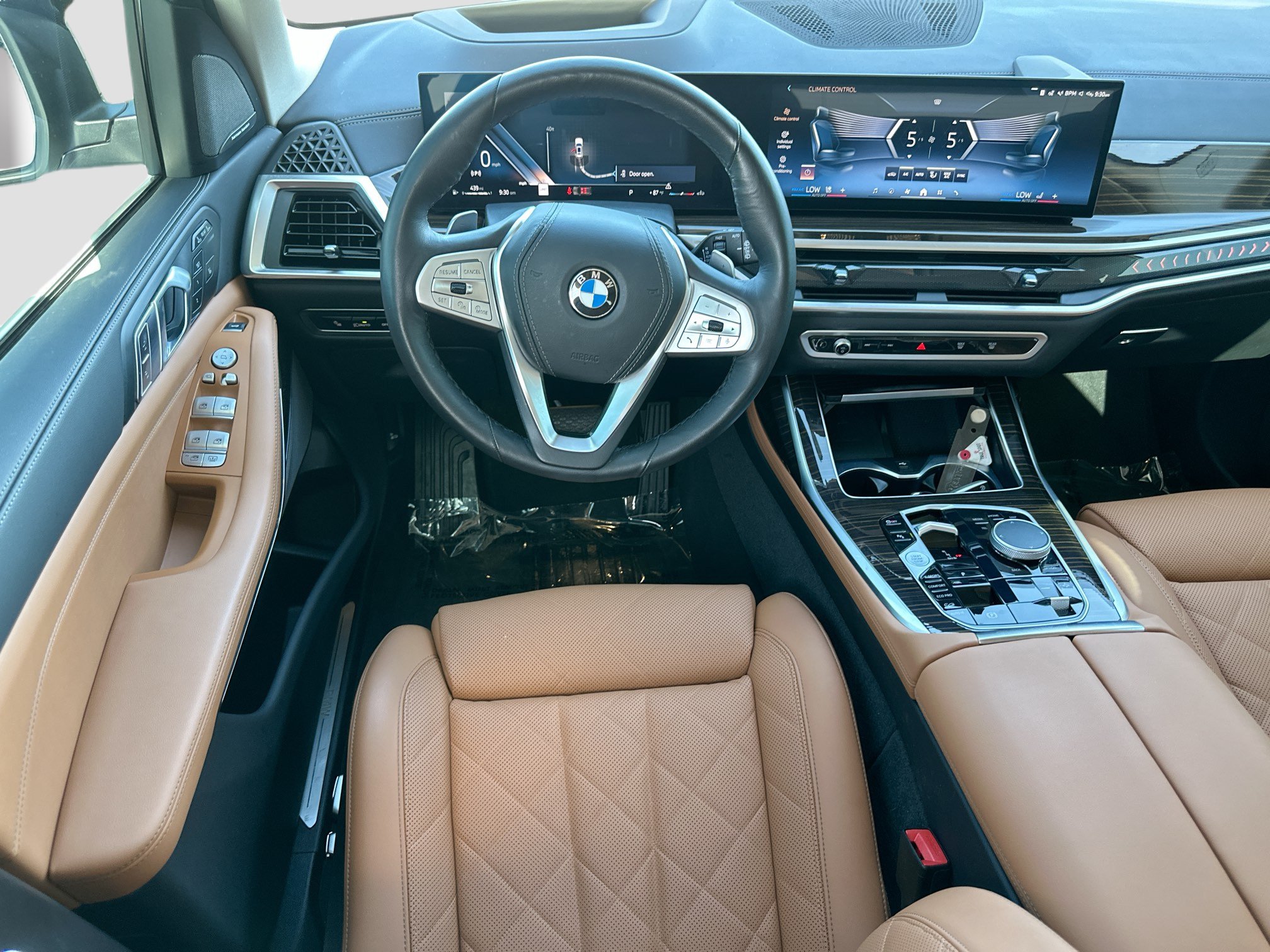 Used 2026 BMW X7 xDrive40i AWD/4WD image 23