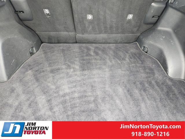 Used 2021 Toyota RAV4 LE image 33