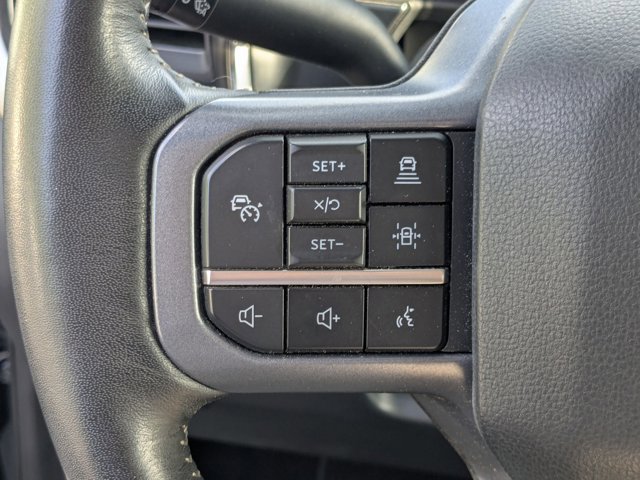 Used 2023 Ford F350 Lariat w/ Lariat Ultimate Package image 3